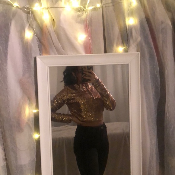 Shiny rose gold glitter sweater. - Picture 3 of 5
